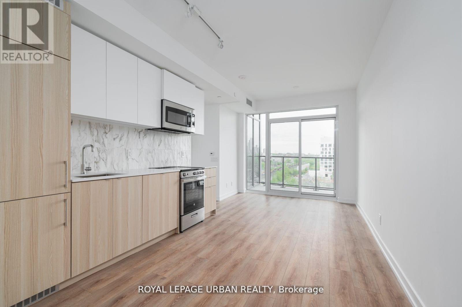 613 - 500 Dupont Street, Toronto, Ontario  M6G 1Y7 - Photo 8 - C12101726