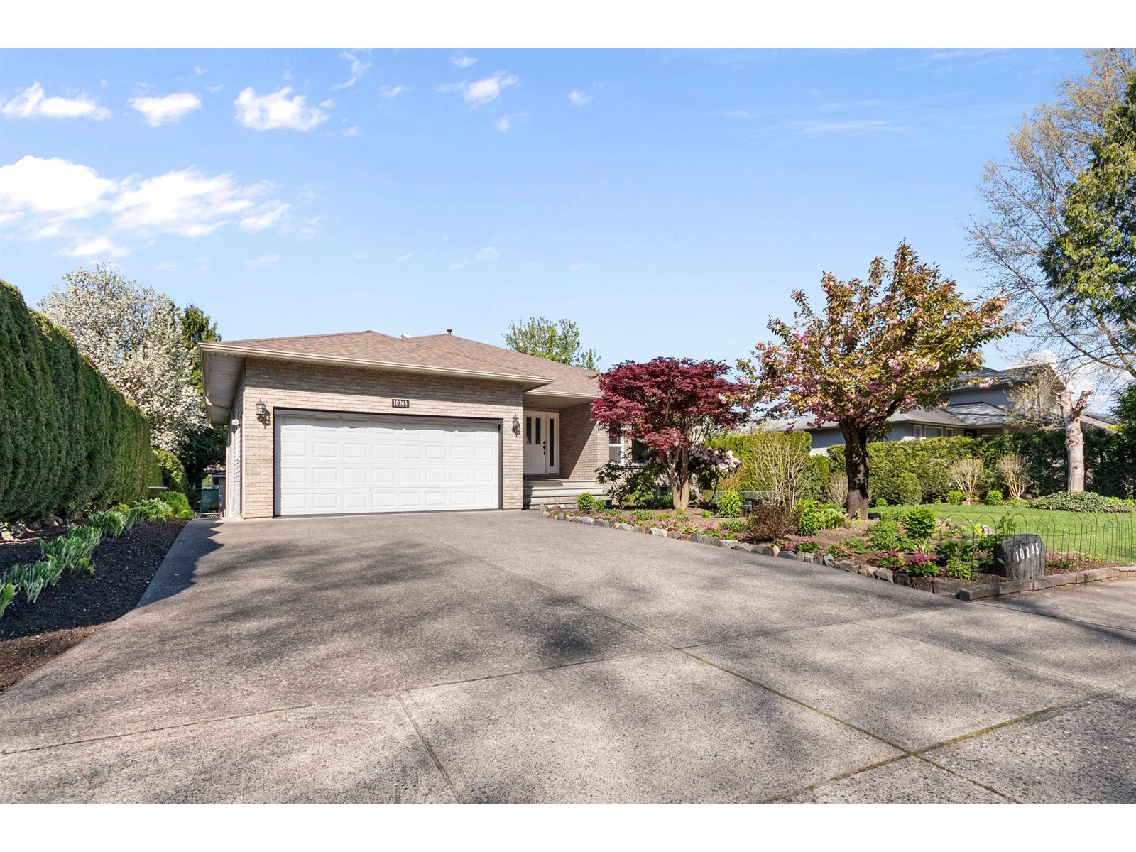 Property at 10243 ROYALWOOD BOULEVARD image 3