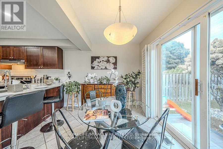 47 Gabrielle Crescent, Whitby, Ontario  L1R 3M5 - Photo 14 - E12101675