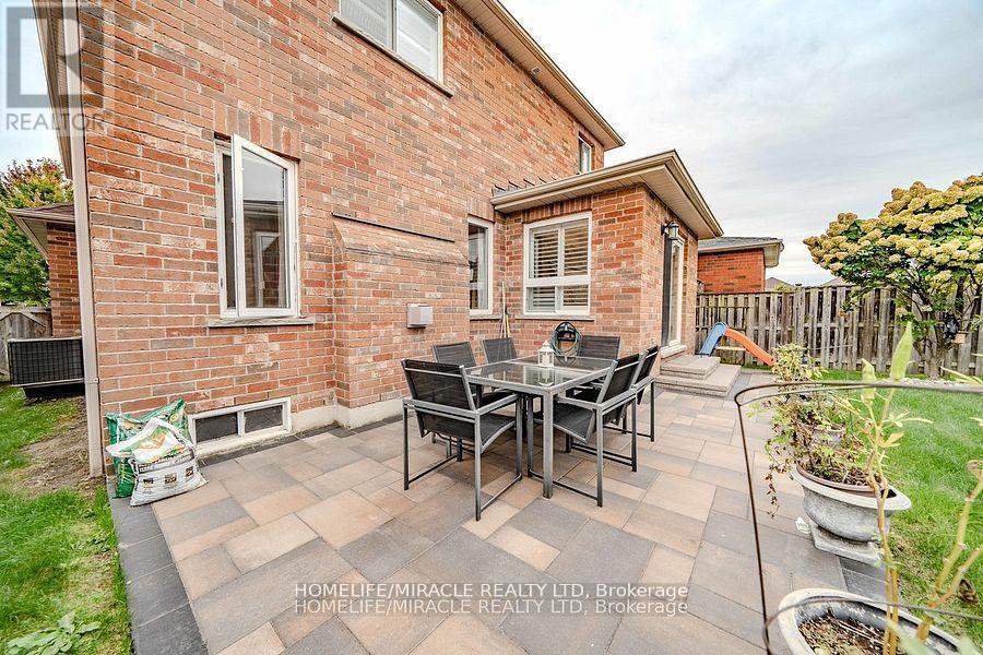 Property at 47 GABRIELLE CRESCENT image 4