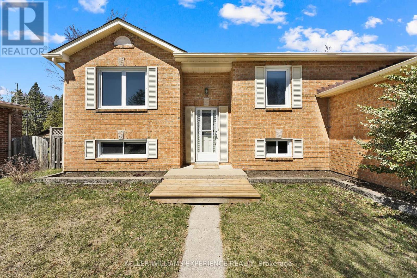 Property at 11 MCCARTHY CRESCENT image 5