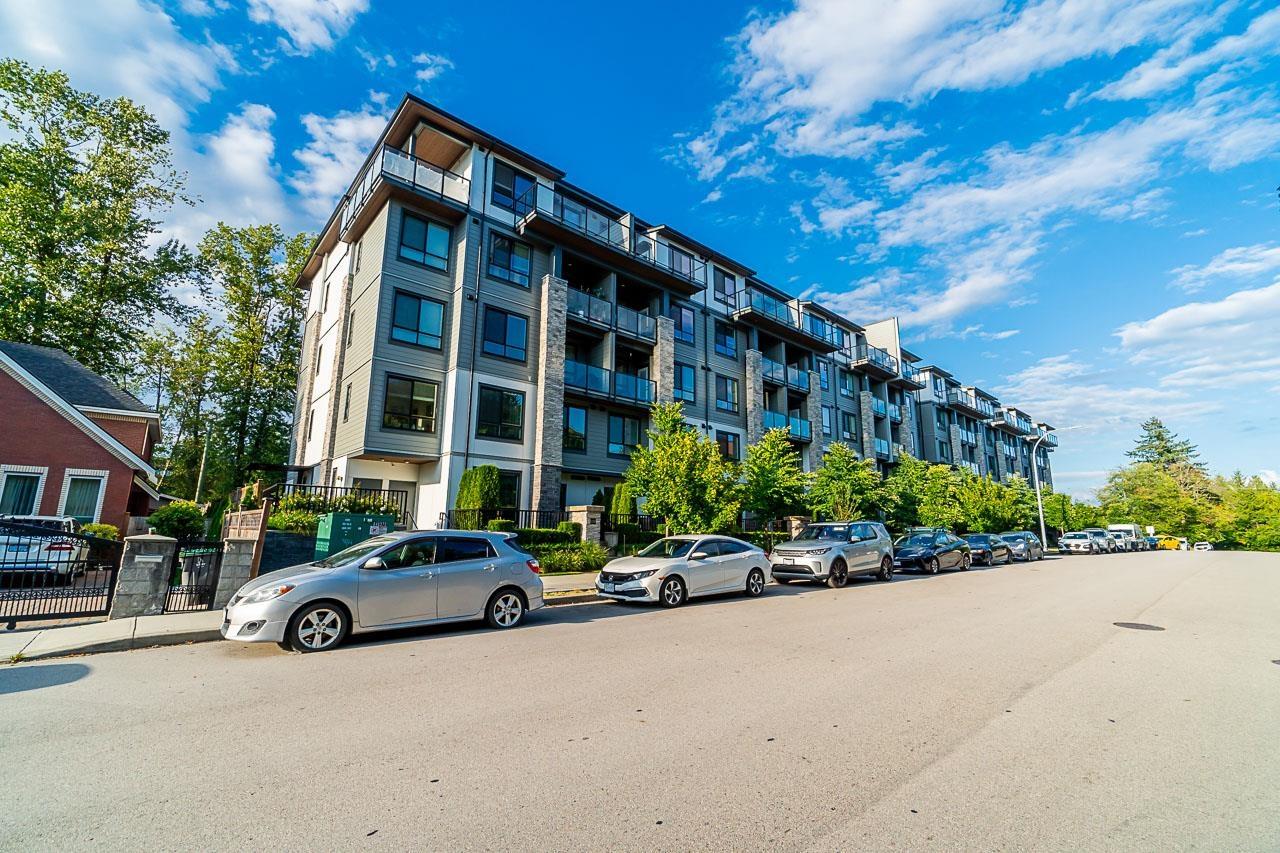 317 15351 101 Avenue, Surrey, British Columbia  V3R 0G2 - Photo 1 - R2993594