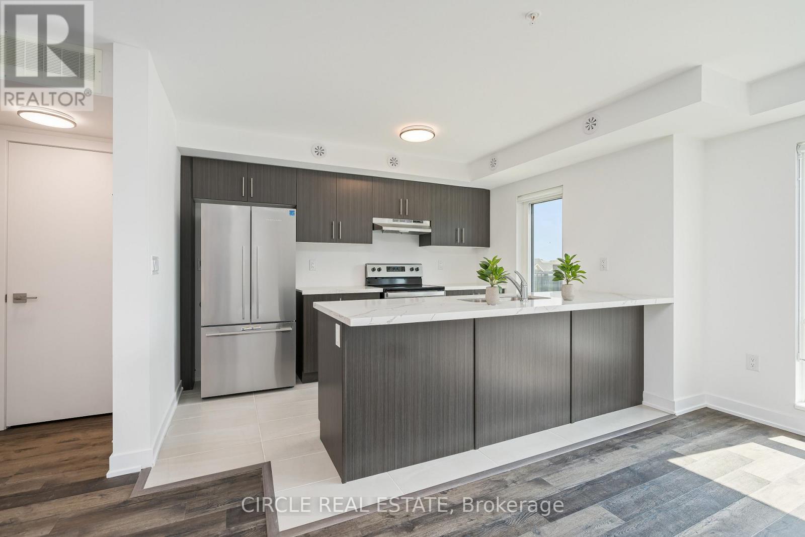 20 - 175 Veterans Drive, Brampton, Ontario  L7A 5L2 - Photo 8 - W12101661