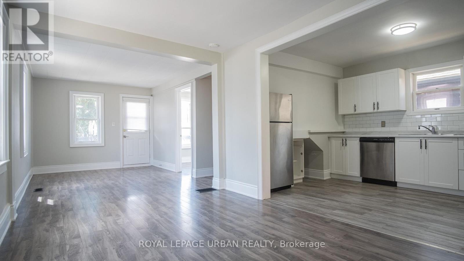 Property at 36 WELLAND STREET image 3