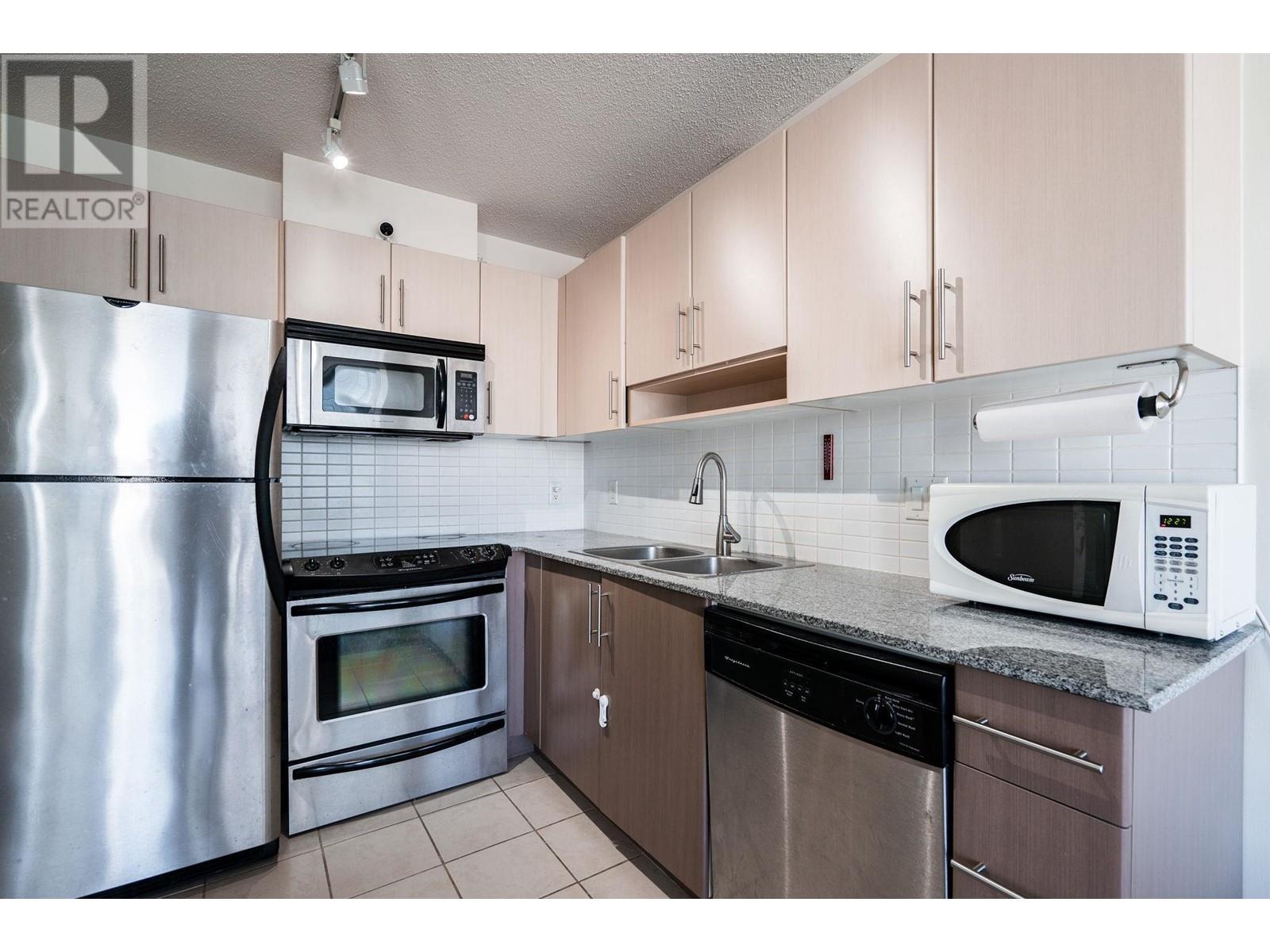 1903 550 Taylor Street, Vancouver, British Columbia  V6B 1R1 - Photo 5 - R2993987