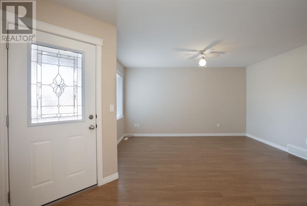 6440 Elmwood Way, Innisfail, Alberta  T4G 0A4 - Photo 7 - A2200923