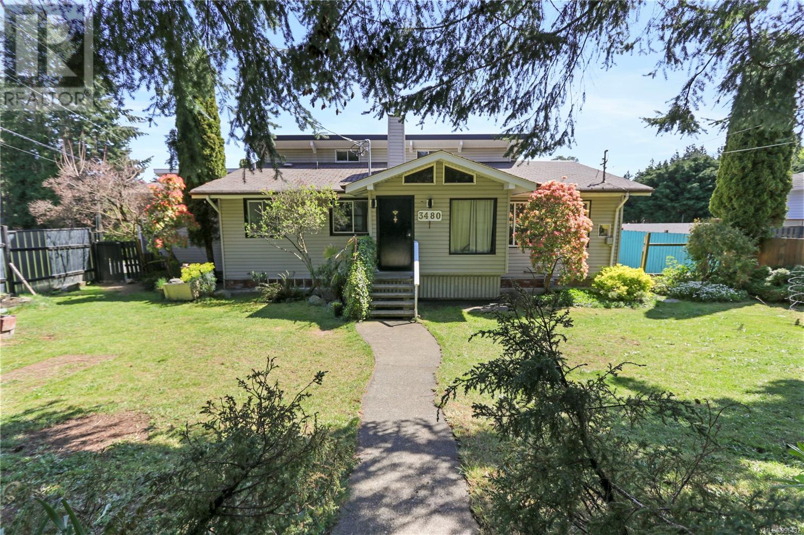 Property at 3480 Hammond Bay Rd image 1