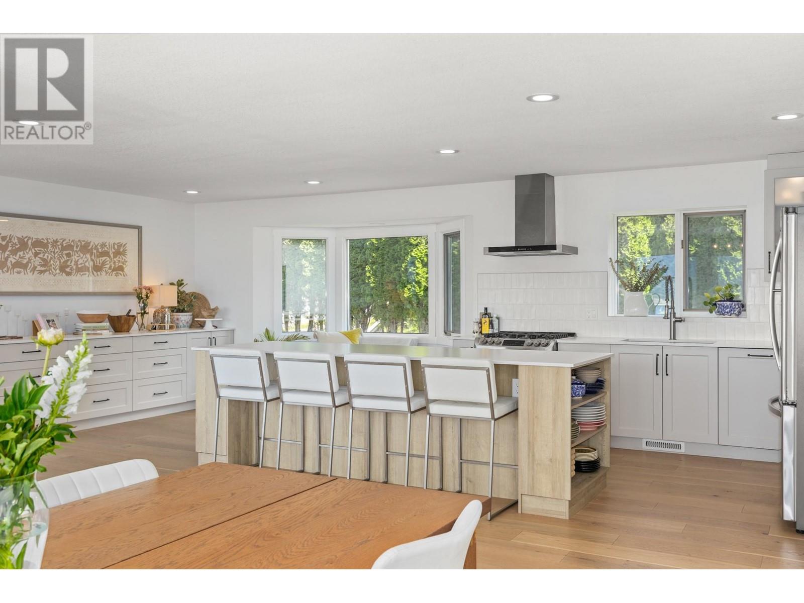 Property at 403 Stellar Drive image 3