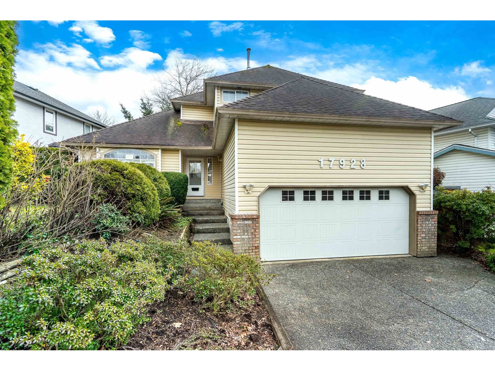 17928 65A AVENUE, Surrey, British Columbia