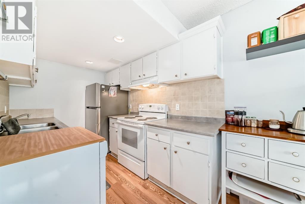 Property at 128, 200 Brookpark Drive SW image 3