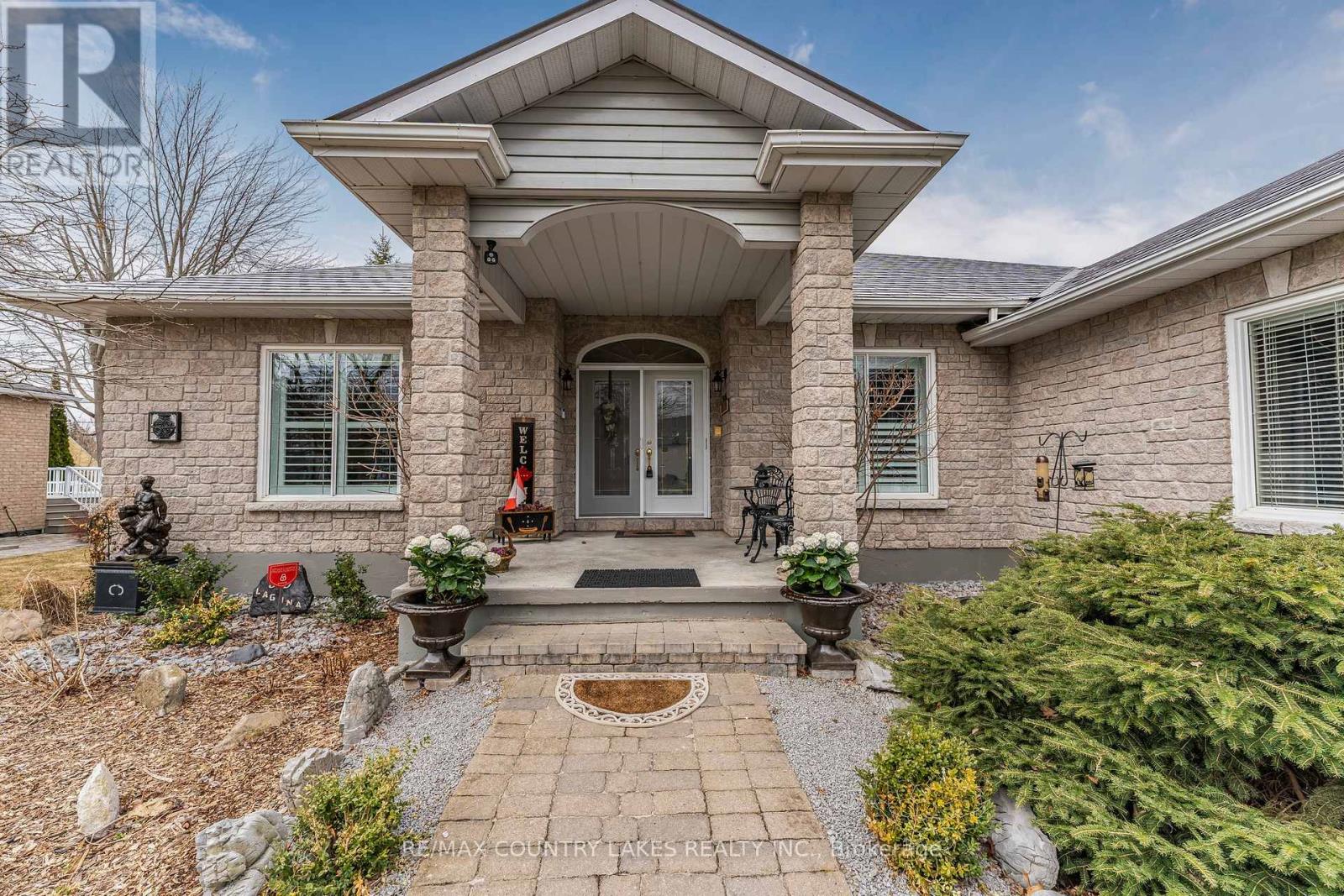 50 Laguna Parkway, Ramara, Ontario  L0K 1B0 - Photo 7 - S12100403