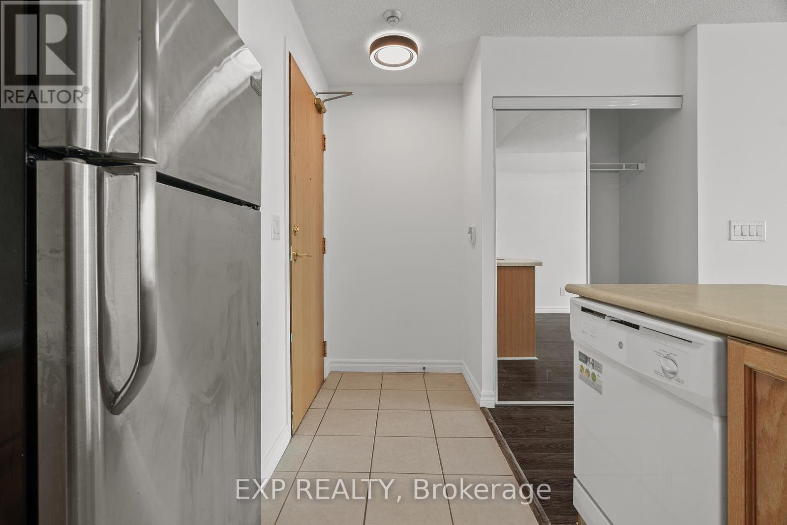 2511 - 5508 Yonge Street, Toronto (Willowdale West), Ontario  M2N 7L2 - Photo 11 - C12101791