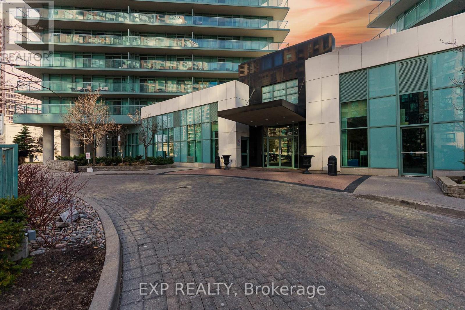2511 - 5508 Yonge Street, Toronto (Willowdale West), Ontario  M2N 7L2 - Photo 3 - C12101791