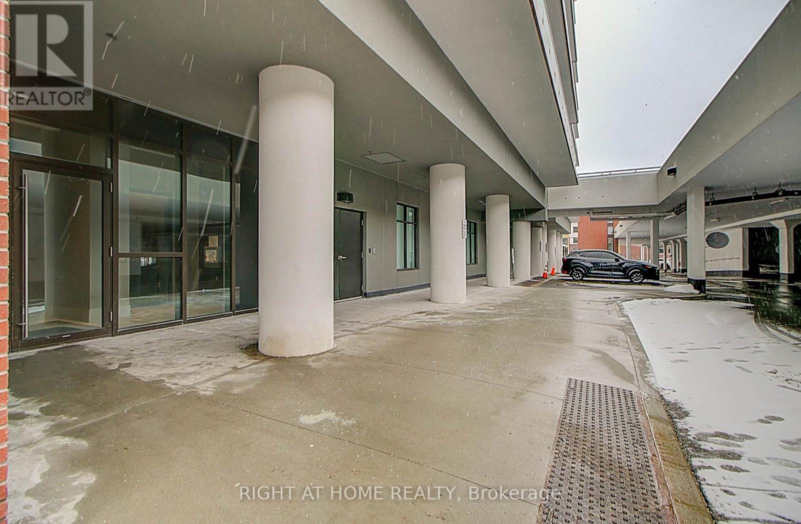Property at 2407 - 2550 SIMCOE STREET N image 5