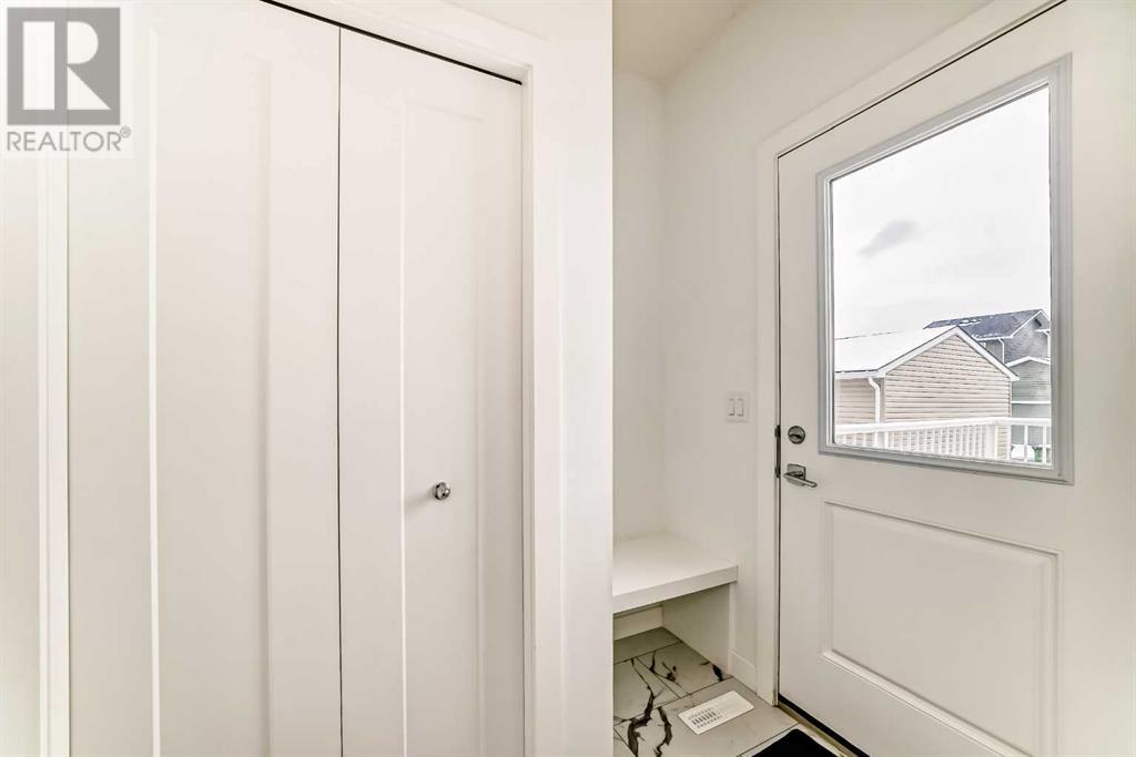106 Dawson Harbour Grove, Chestermere, Alberta  T1X 2S4 - Photo 28 - A2204273