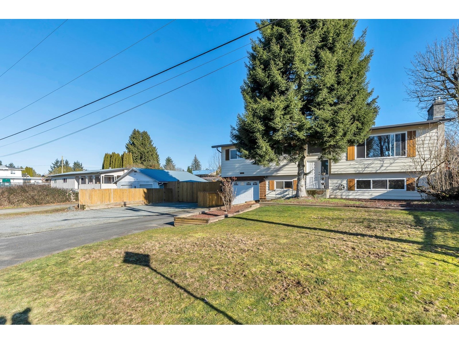 Property at 2096 MARTENS STREET image 4