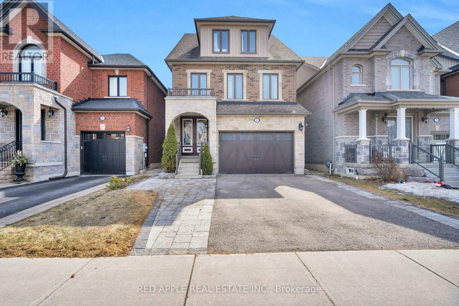 Property at 21 HOLT DRIVE image 2