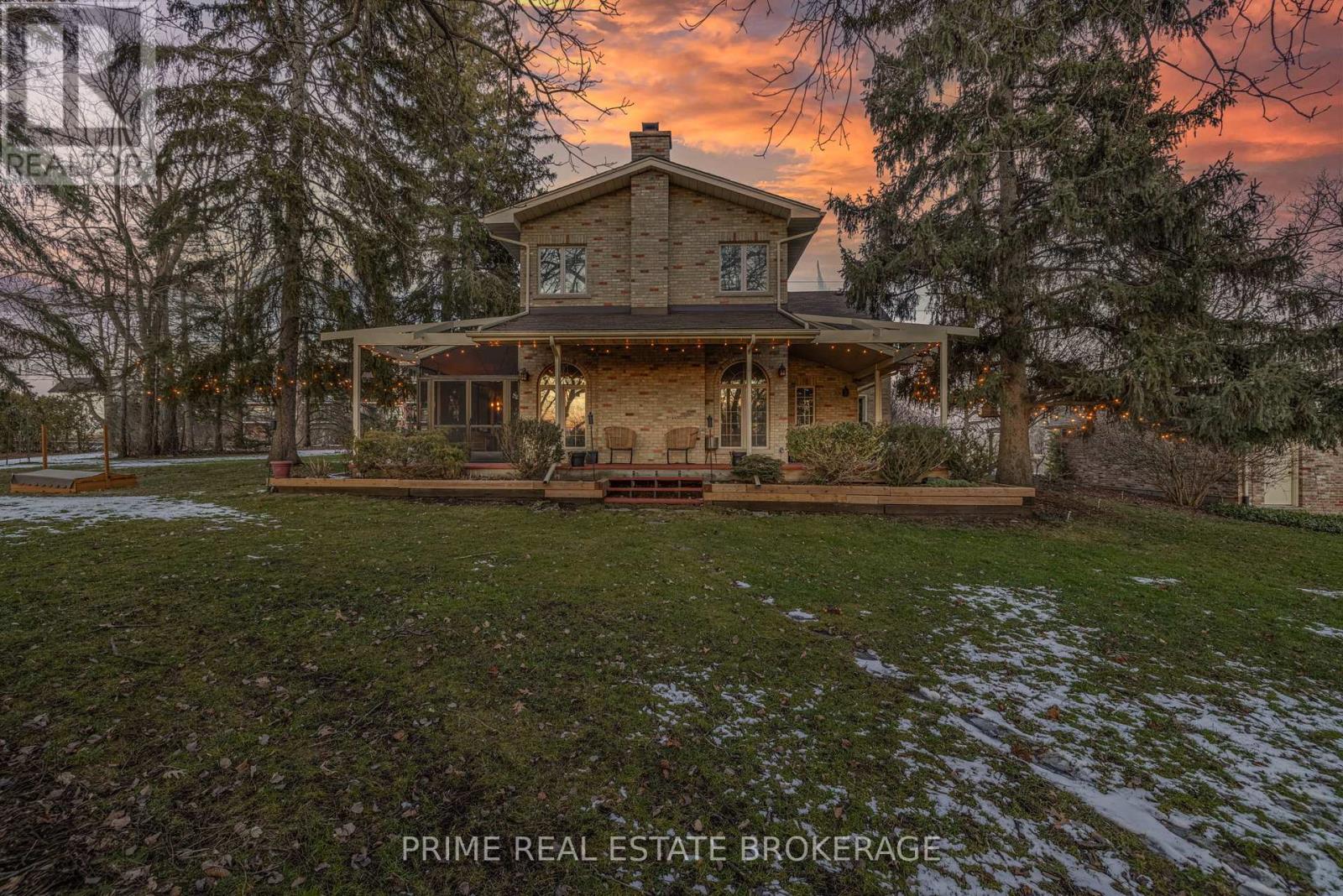 1499 Westdel Bourne Road, London South, Ontario  N6K 4R1 - Photo 26 - X12101976