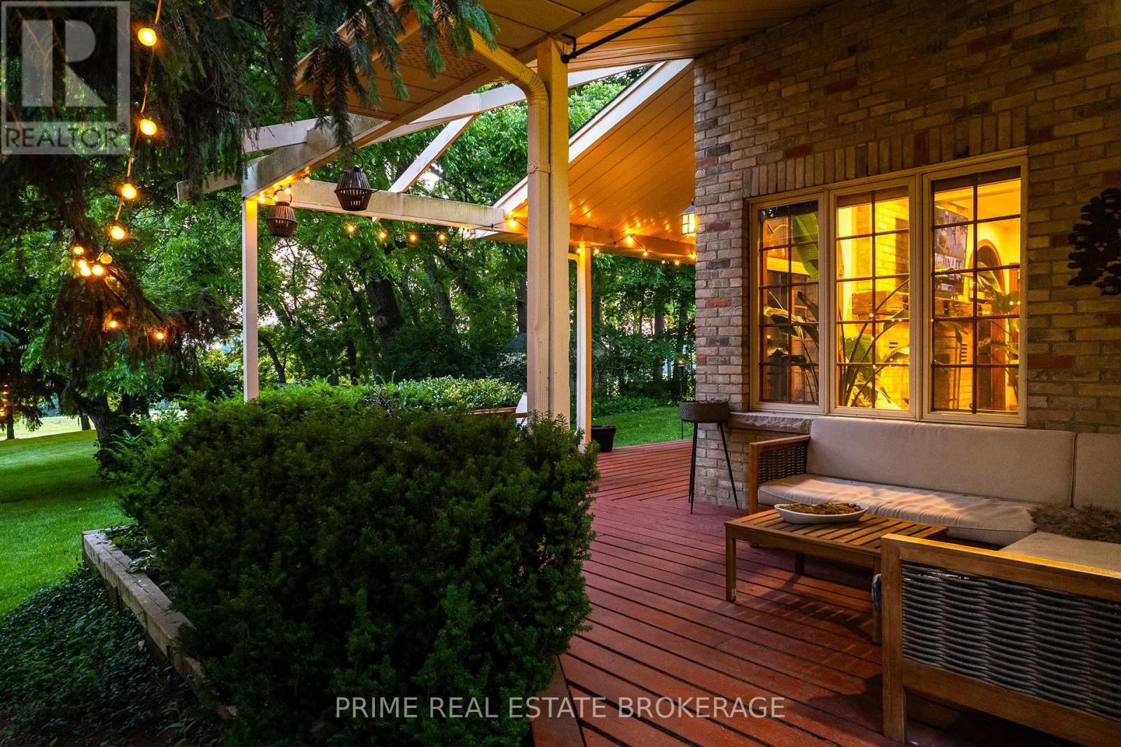 Property at 1499 WESTDEL BOURNE ROAD image 4