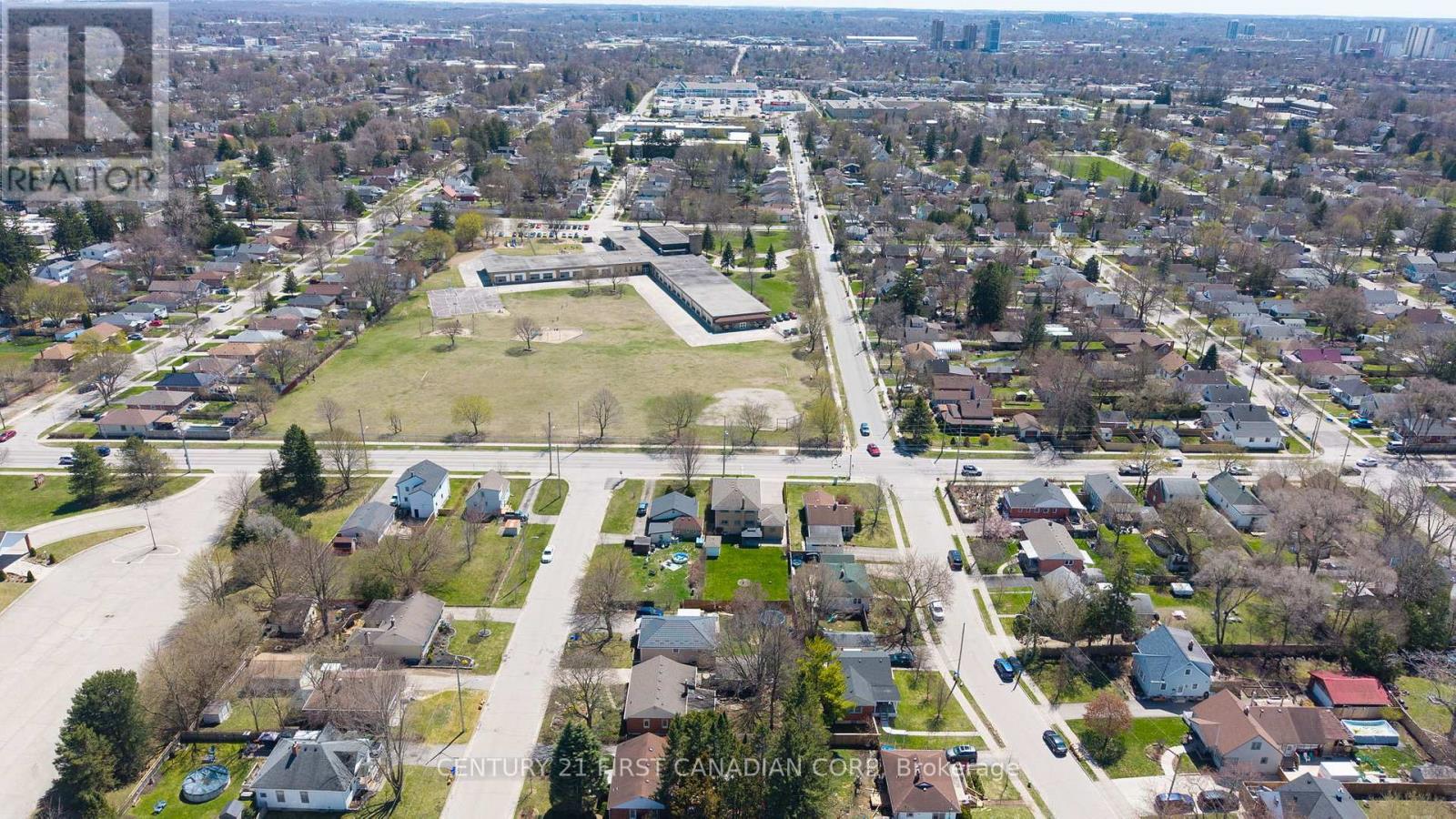 758 Cheapside Street, London East (East C), Ontario  N5Y 3Y8 - Photo 50 - X12102006