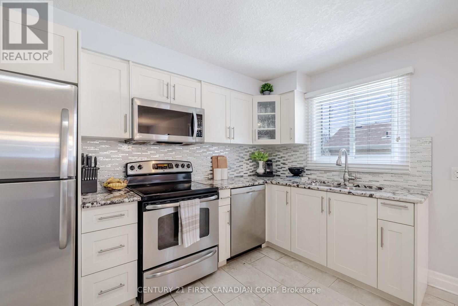 758 Cheapside Street, London East (East C), Ontario  N5Y 3Y8 - Photo 7 - X12102006
