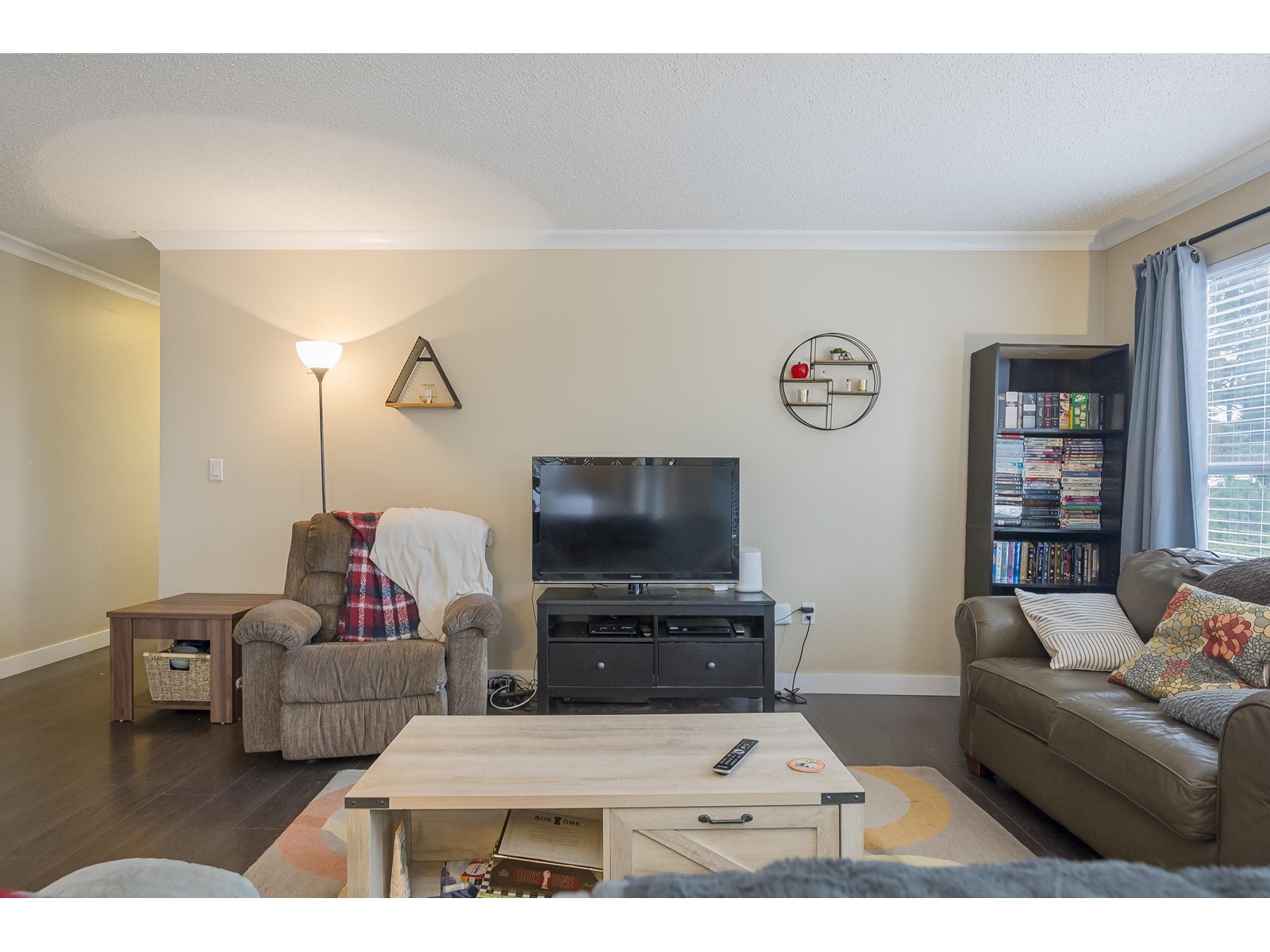 206 5664 200 Street, Langley, British Columbia  V3A 1M8 - Photo 5 - R2974987