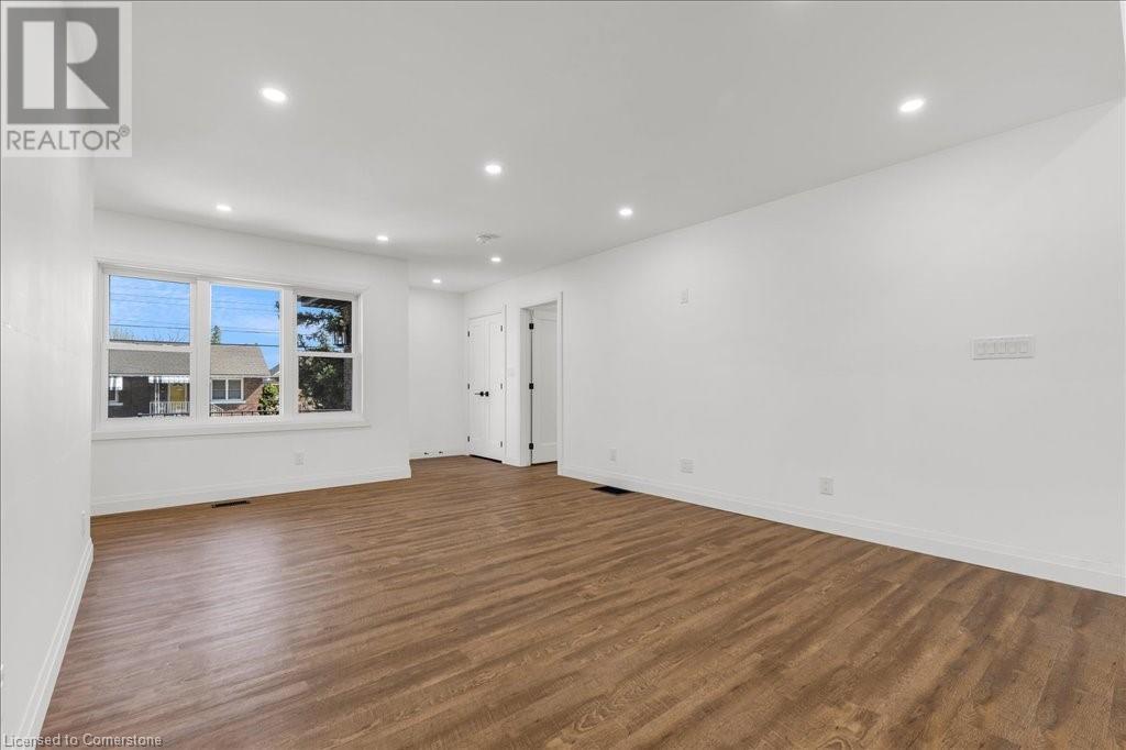 Property at 42 HIXON Road image 5