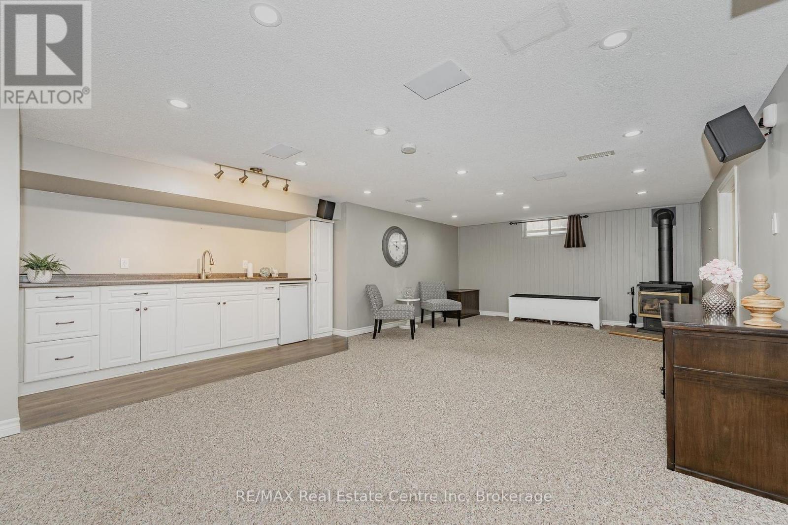 6 Stirling Place, Guelph, Ontario  N1H 6W2 - Photo 22 - X12101969