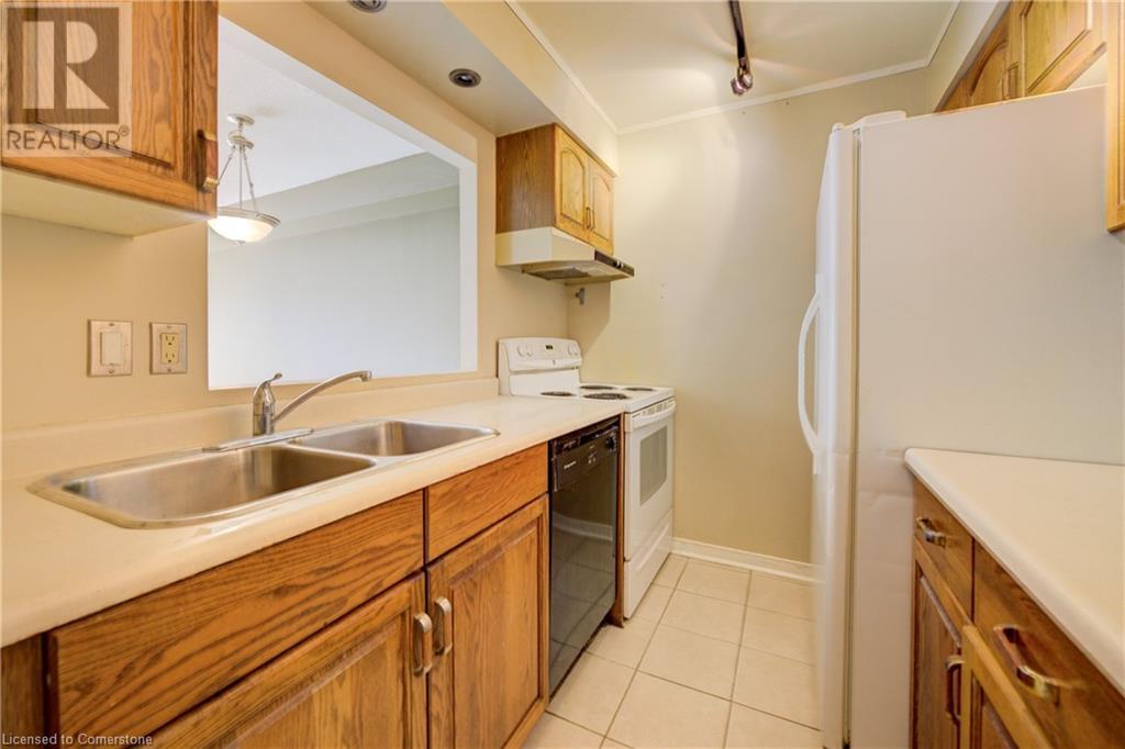 10 Ellen Street E Unit# 204, Kitchener, Ontario  N2M 6R8 - Photo 11 - 40720836
