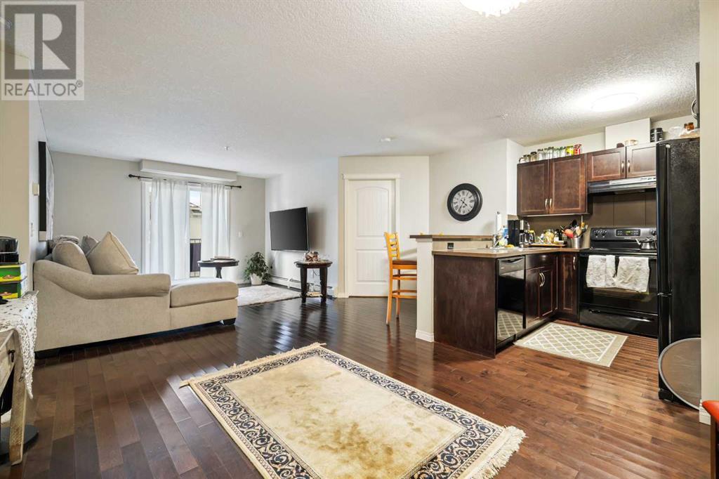 Property at 2306, 115 Prestwick Villas SE image 3