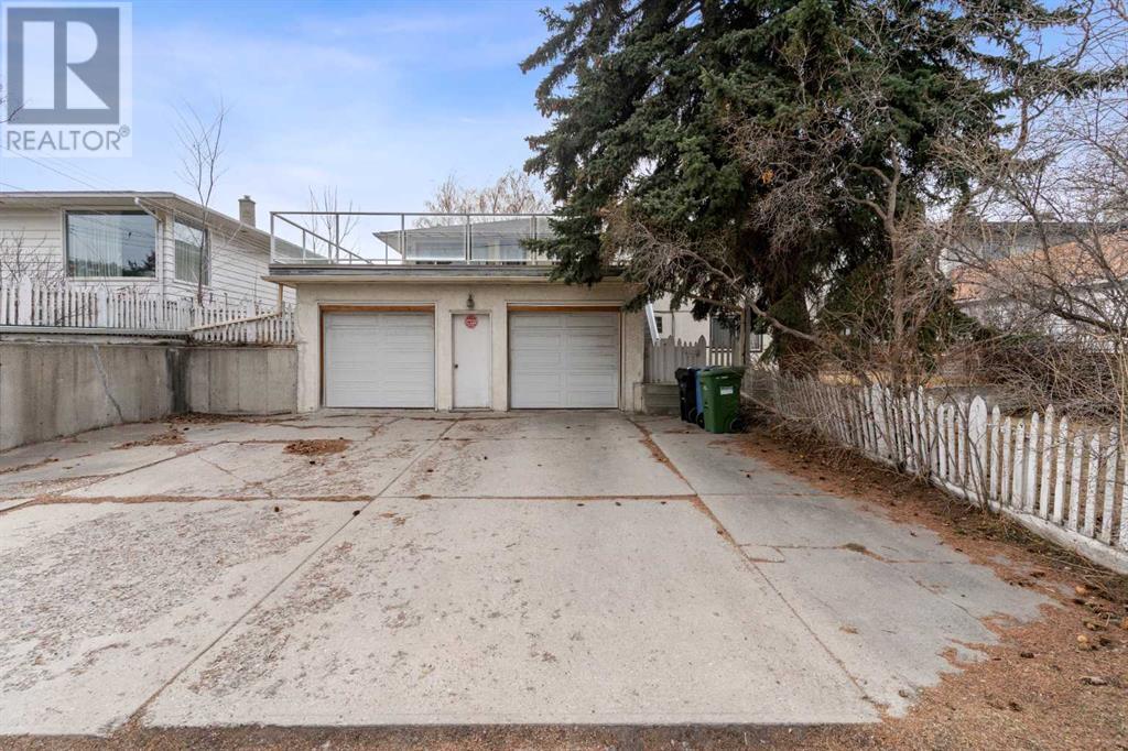 Property at 1738 Suffolk Street image 3