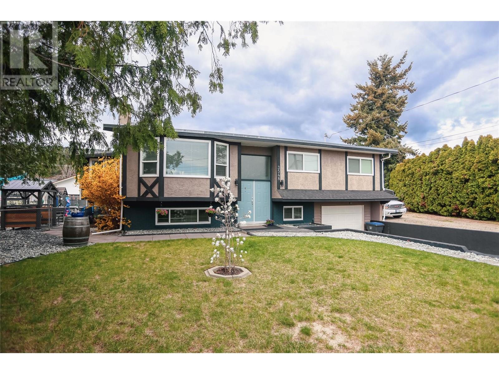 Property at 3548 MacDonnel Road image 1