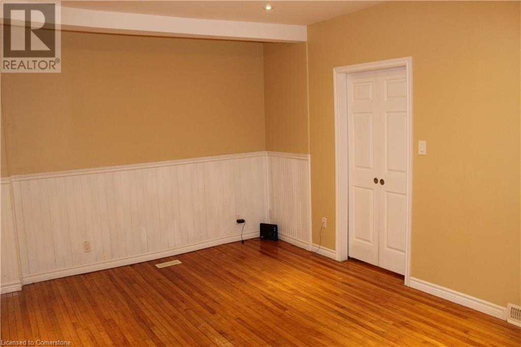29 Oxford Street, Hamilton, Ontario  L8R 2W9 - Photo 8 - 40721094
