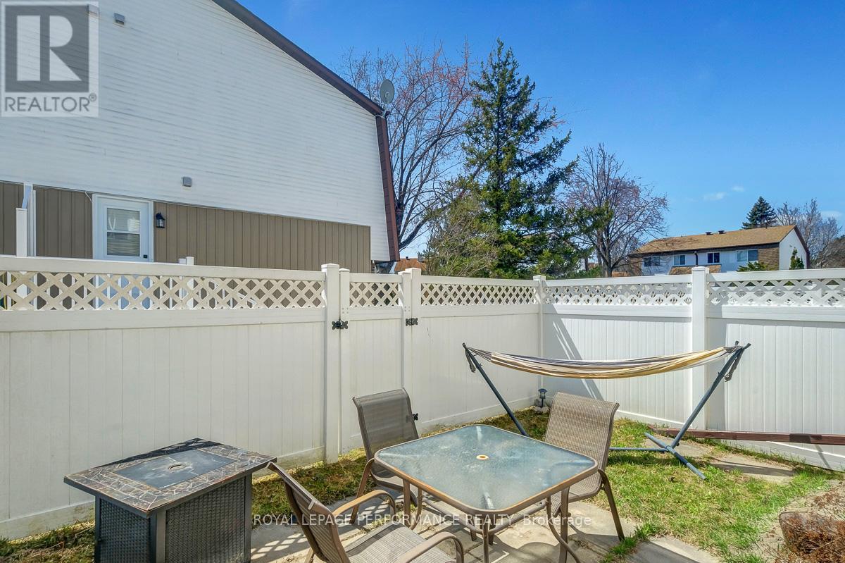 20 Lovell Lane, Ottawa, Ontario  K2H 9B6 - Photo 31 - X12061931