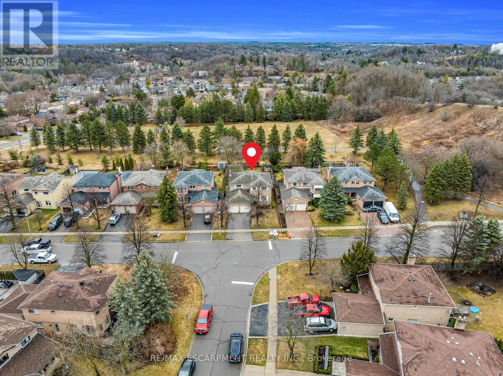 Property at 15 DEER VALLEY DRIVE image 3