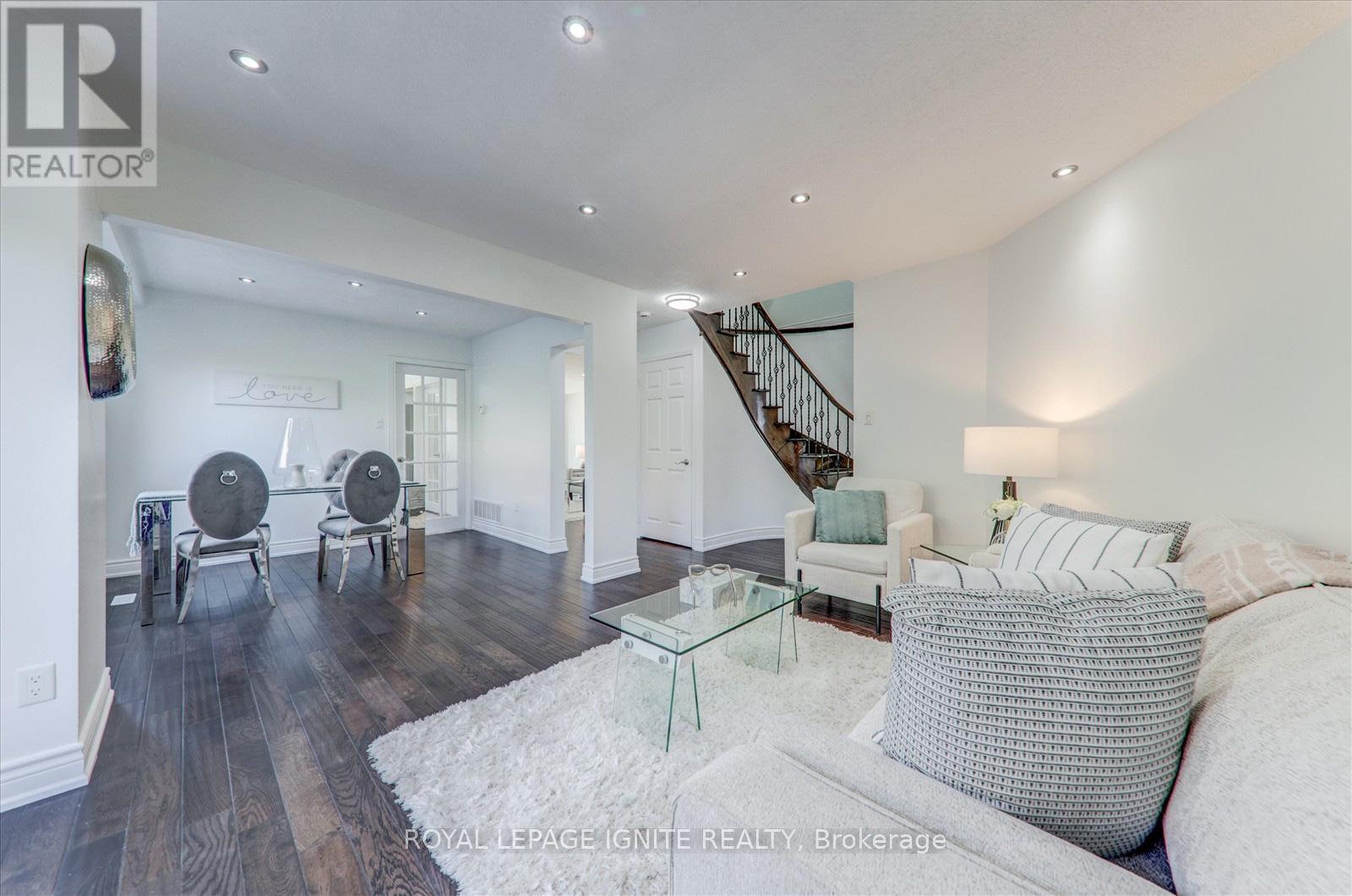 Property at 50 CALVERLEY TRAIL image 5