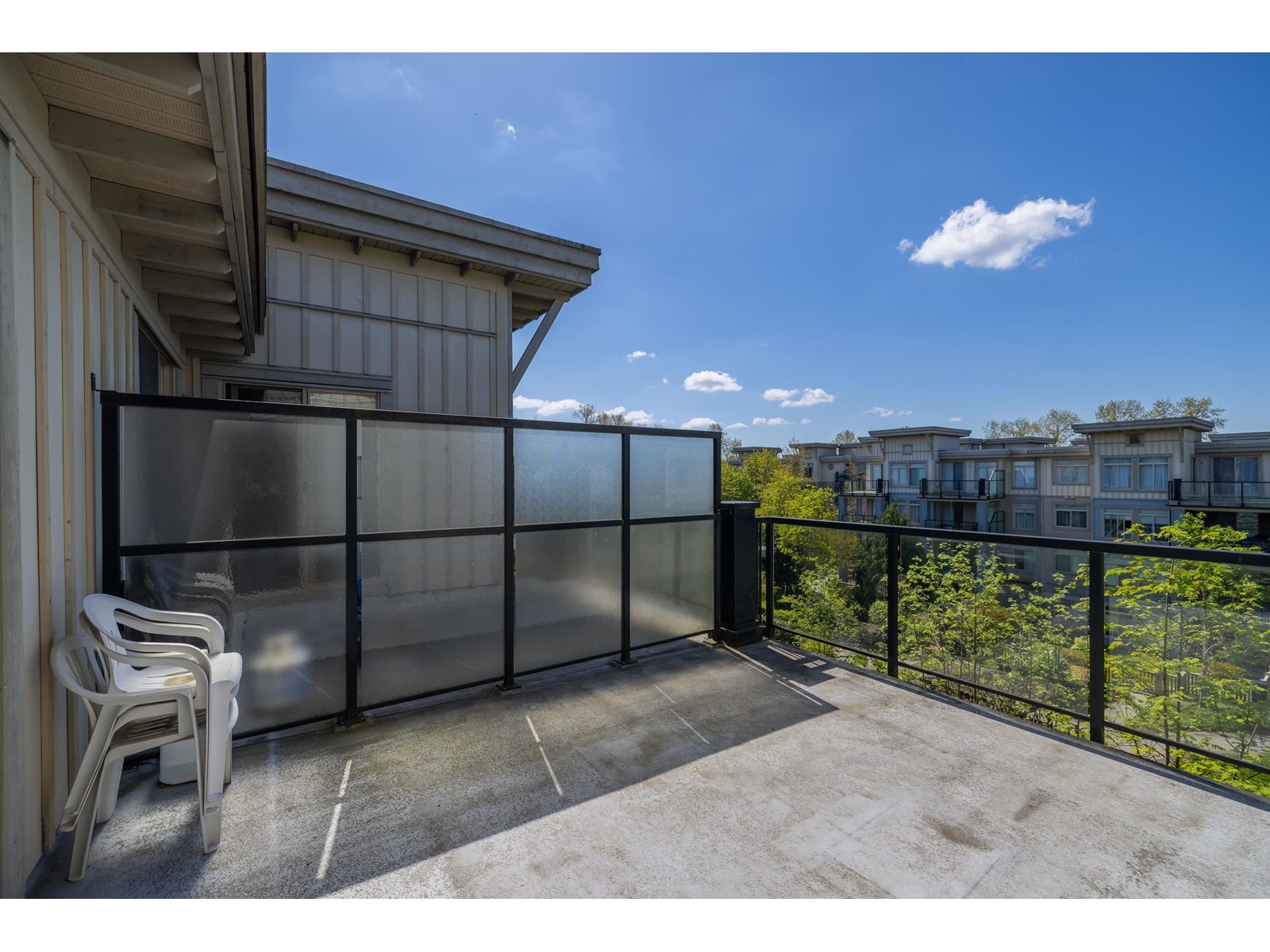430 15380 102a Avenue, Surrey, British Columbia  V3R 0B3 - Photo 27 - R2993986