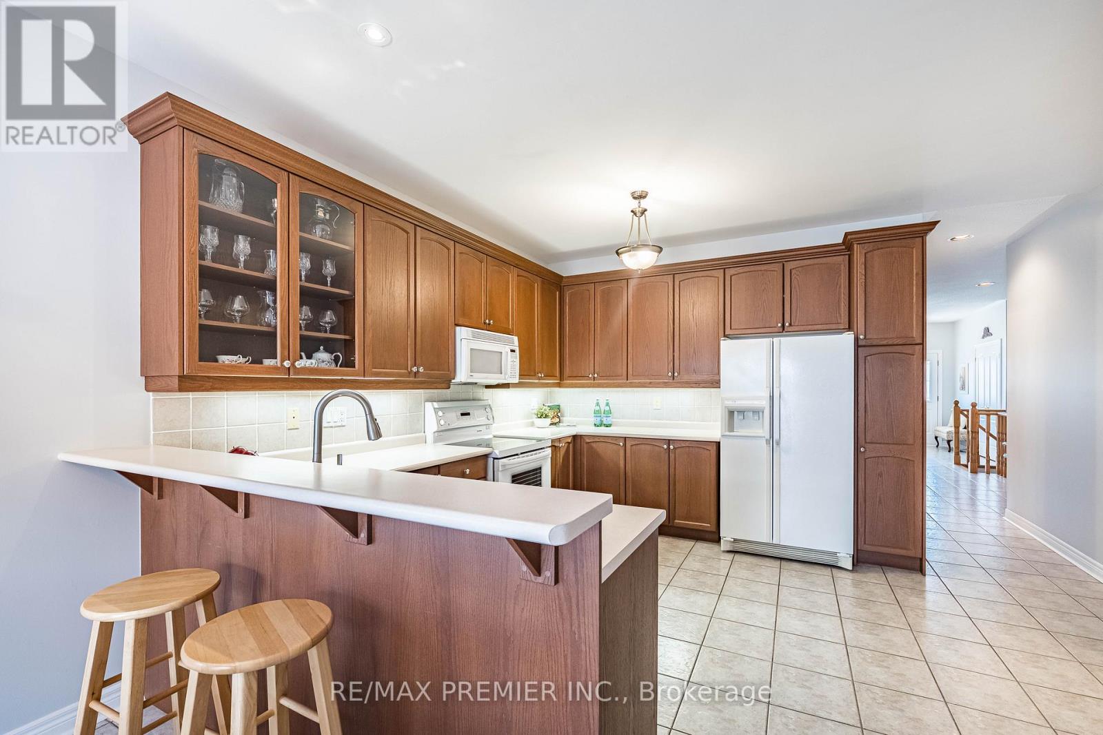 12 Amalfi Court, Vaughan, Ontario  L4L 9S2 - Photo 15 - N12101991
