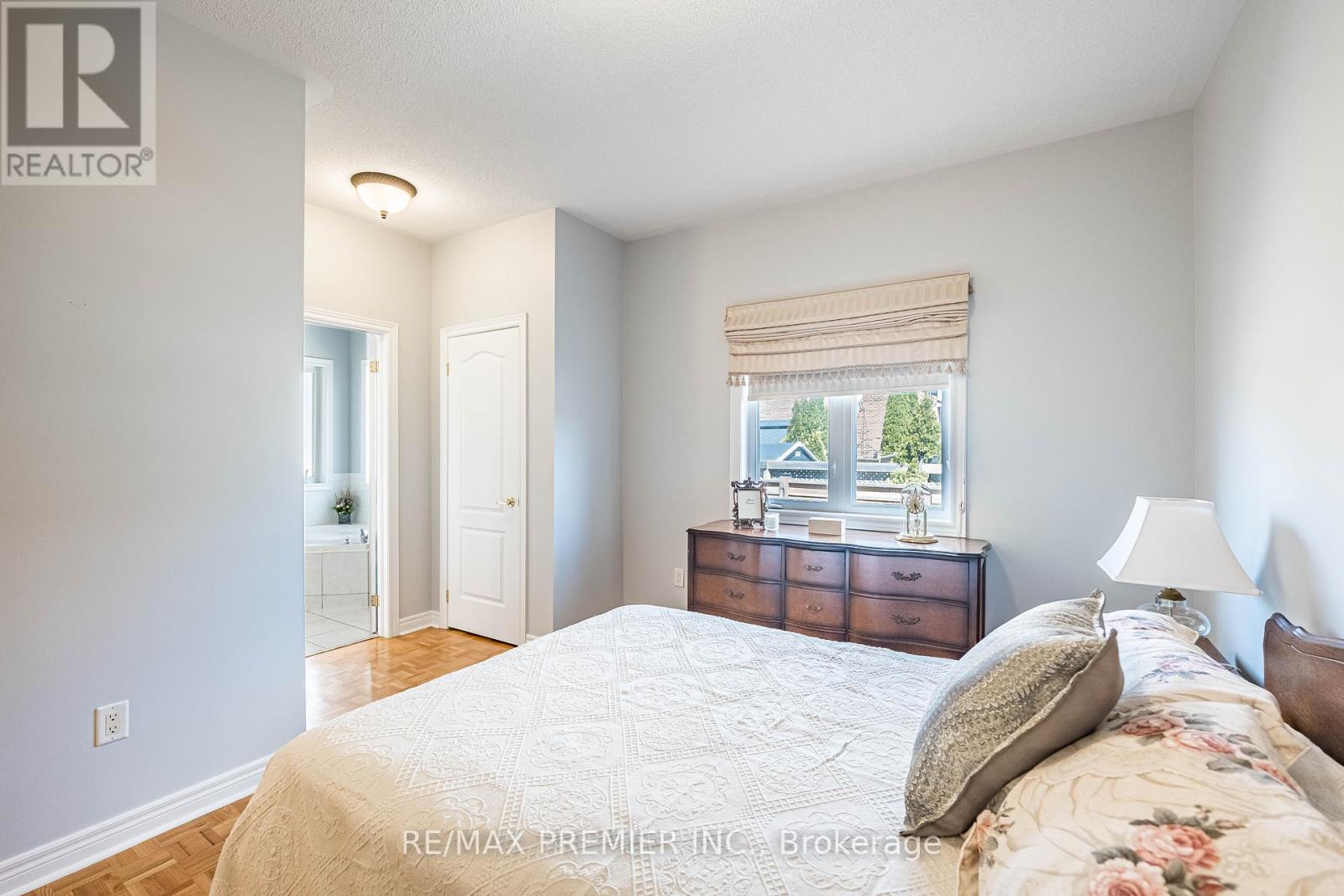 12 Amalfi Court, Vaughan, Ontario  L4L 9S2 - Photo 21 - N12101991