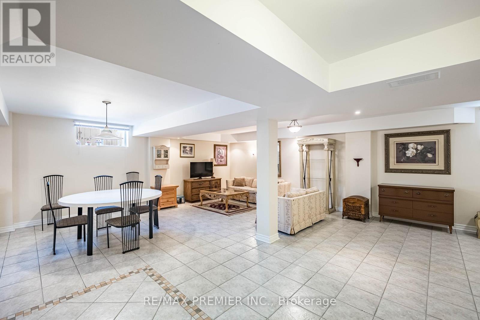 12 Amalfi Court, Vaughan, Ontario  L4L 9S2 - Photo 31 - N12101991