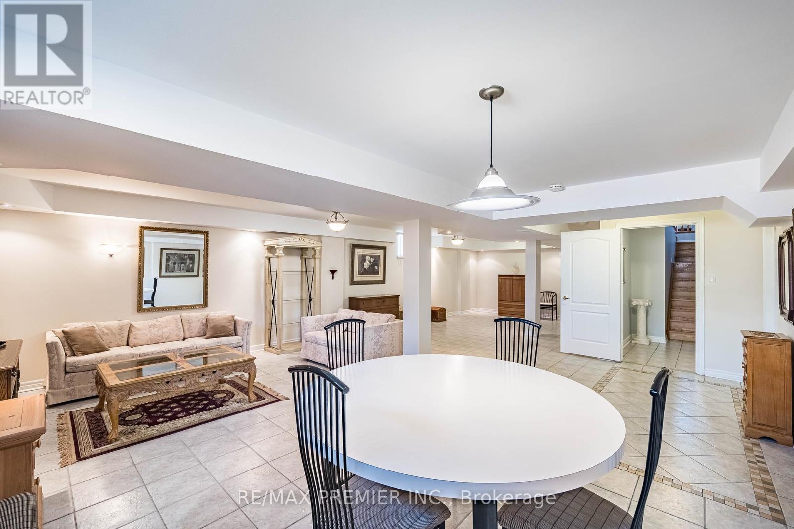 12 Amalfi Court, Vaughan, Ontario  L4L 9S2 - Photo 33 - N12101991