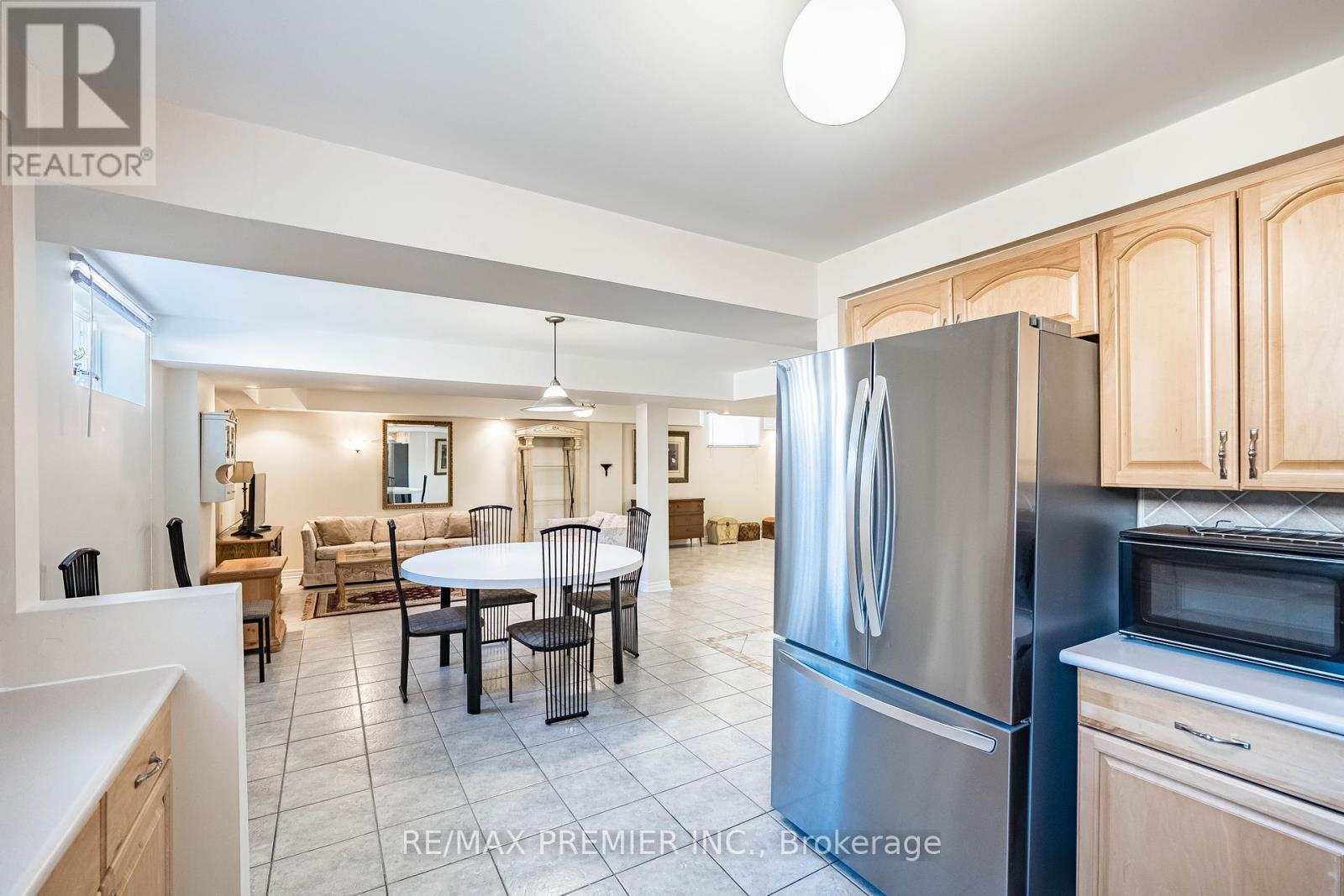 12 Amalfi Court, Vaughan, Ontario  L4L 9S2 - Photo 35 - N12101991