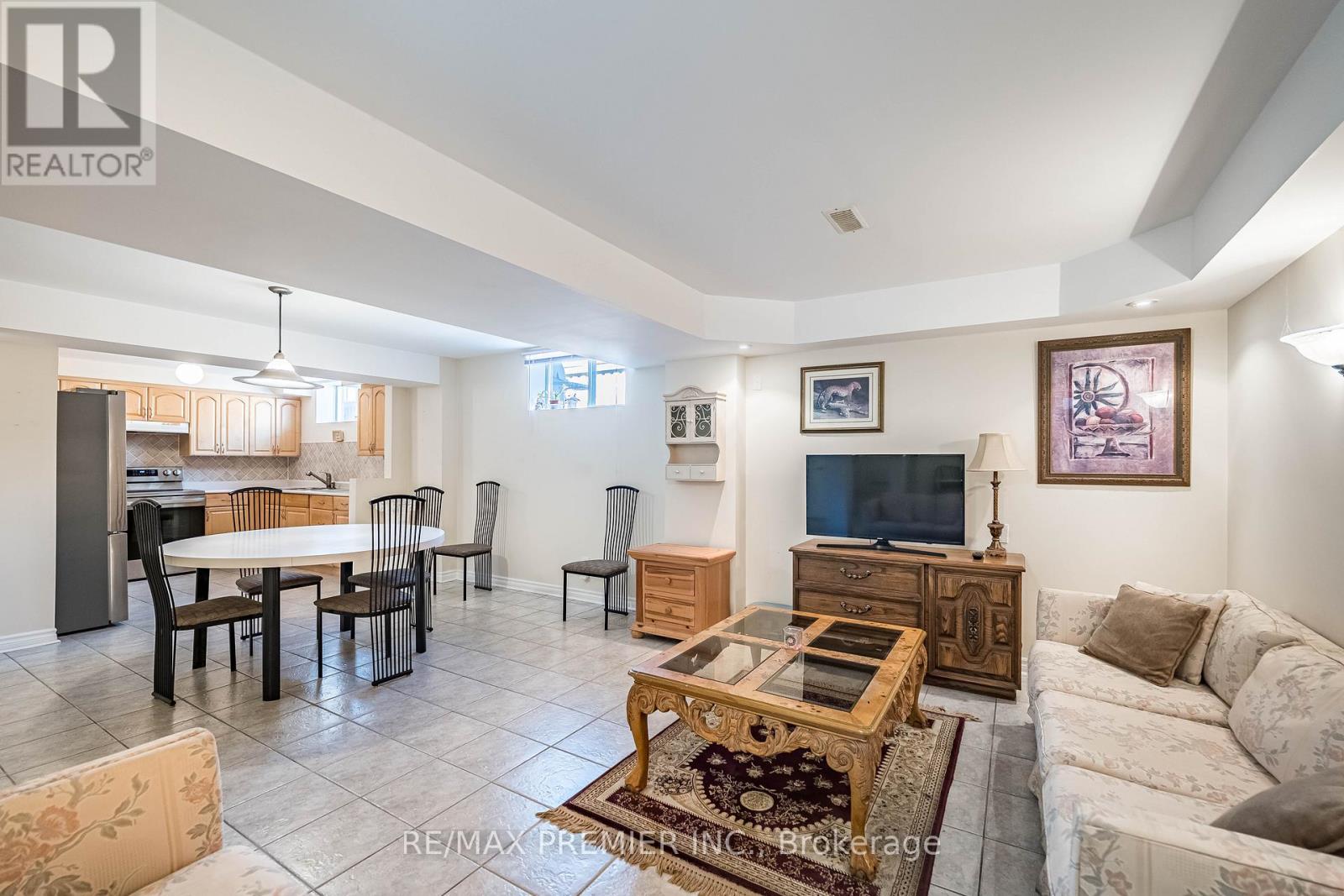 12 Amalfi Court, Vaughan, Ontario  L4L 9S2 - Photo 36 - N12101991