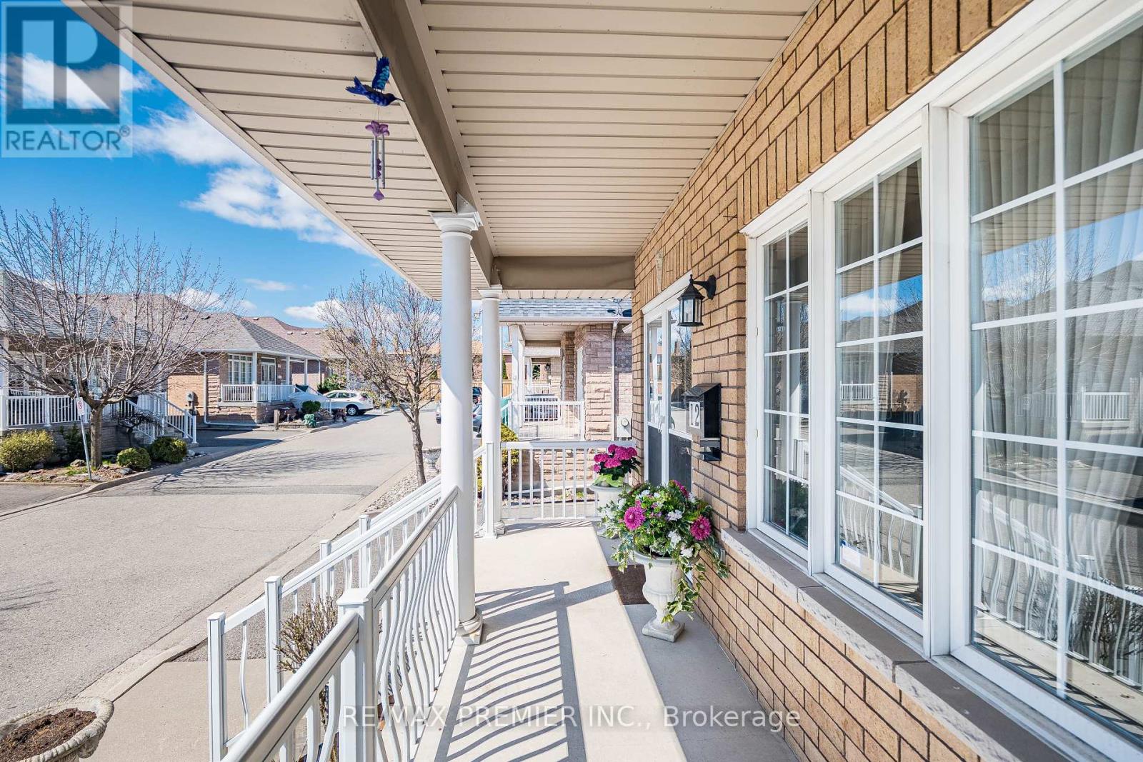 Property at 12 AMALFI COURT image 4