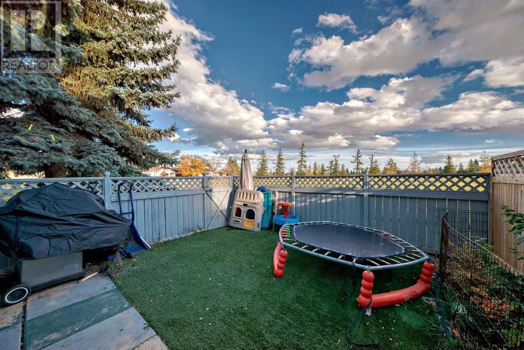 19, 131 Templehill Drive Ne, Calgary, Alberta  T1Y 4T1 - Photo 5 - A2205852