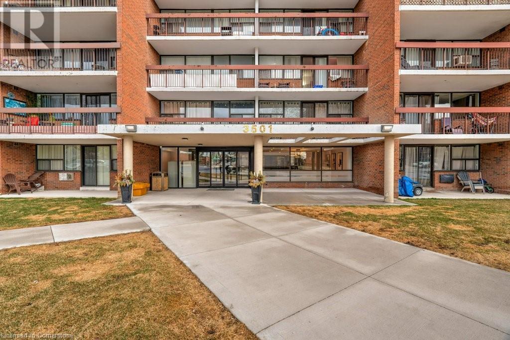Property at 3501 GLEN ERIN Drive Unit# 1009 image 5