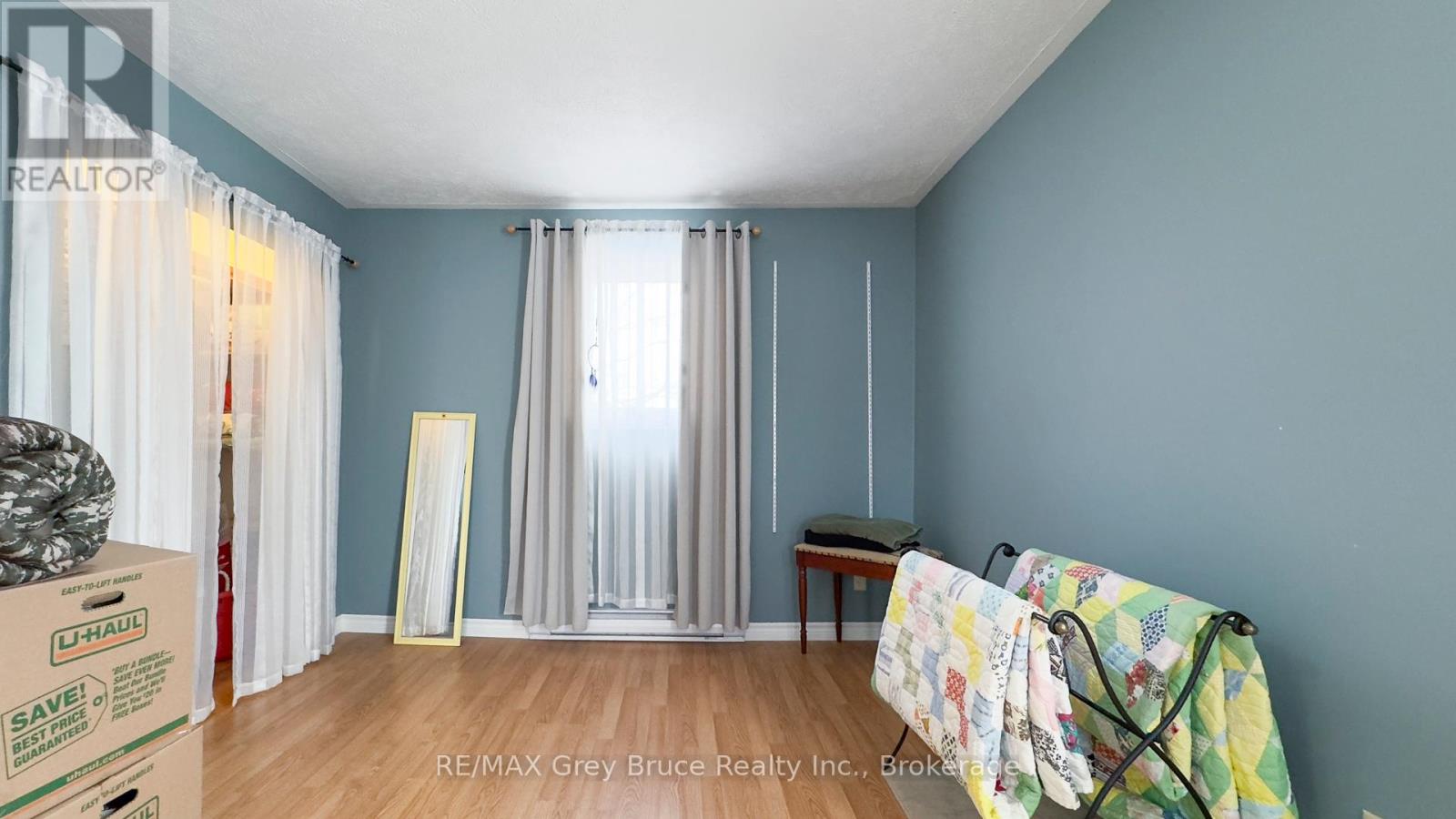 868 16th Street W, Georgian Bluffs, Ontario  N4K 6V5 - Photo 34 - X12101668