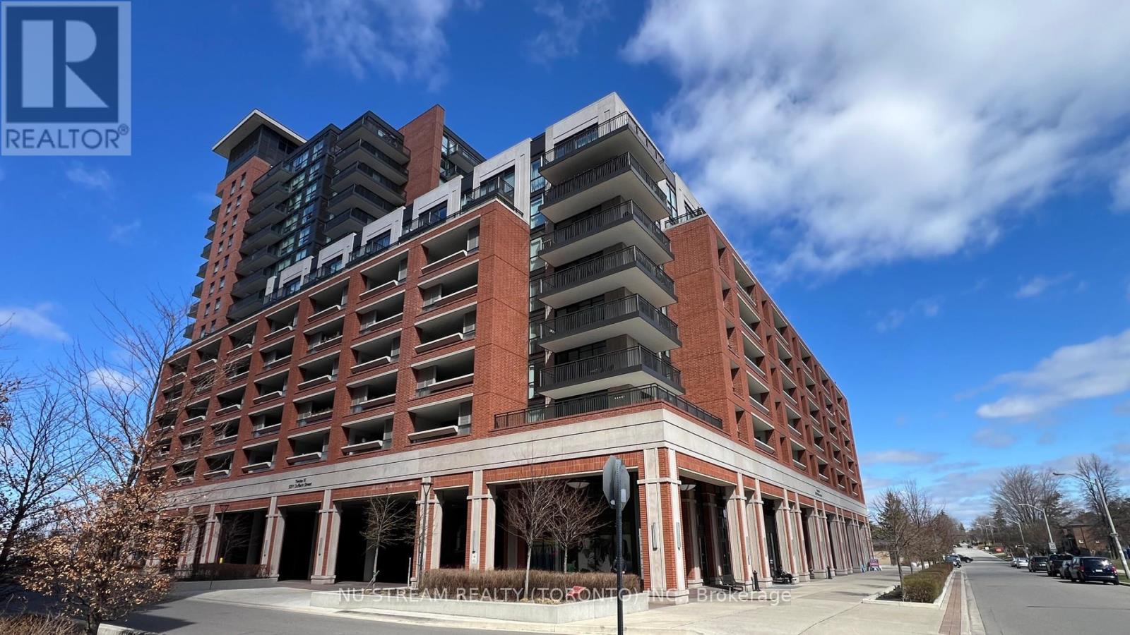 613 - 3091 DUFFERIN STREET, Toronto, Ontario