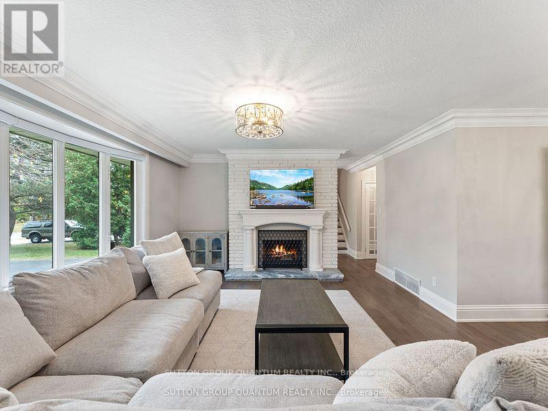 Property at 569 INDIAN ROAD image 5
