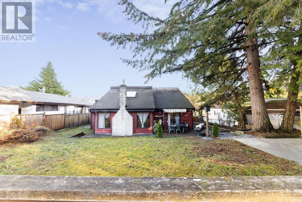 5613 Trail Avenue, Sechelt, British Columbia  V7Z 0H8 - Photo 5 - R2979700